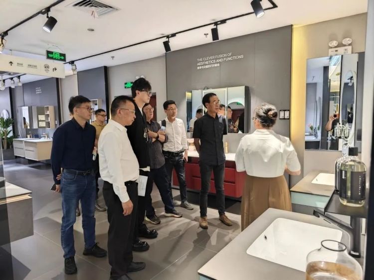 z6com尊龙·(中国官方)集团有限公司官网
